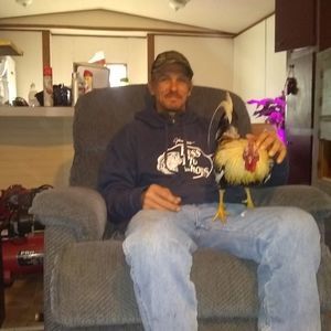 Meet your Posher, Dennis